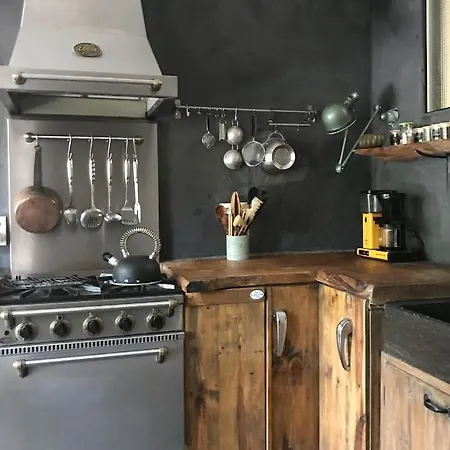Maison En Bois A 40m Du