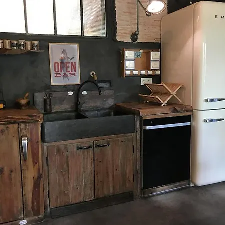Maison En Bois A 40m Du Holiday home